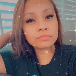 Meet your Posher, Dinda